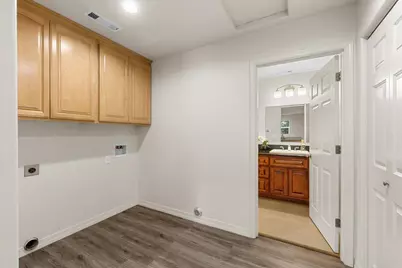 579 Franquette Street, Medford, OR 97501 - Photo 18