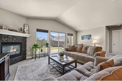 3023 NE Red Oak Drive, Bend, OR 97701 - Photo 10
