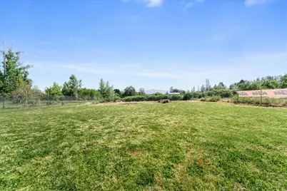 1807 Rounds Avenue, Grants Pass, OR 97527 - Photo 26