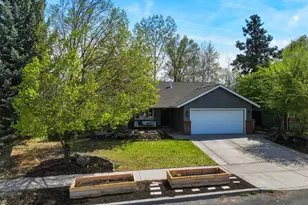 764 NE Tierra Rd, Bend, OR 97701 - Photo 38