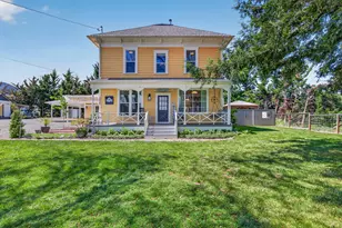 6928 Wagner Creek Rd, Talent, OR 97540 - Photo 1