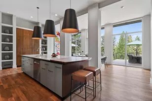 2600 NW Champion Cir, Bend, OR 97703 - Photo 8