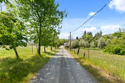 2140 N Valley View Road, Ashland, OR 97520 - Photo 64