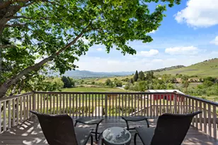 2140 N Valley View Rd, Ashland, OR 97520 - Photo 42