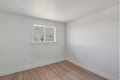 124 W Antler Avenue, Redmond, OR 97756 - Photo 26
