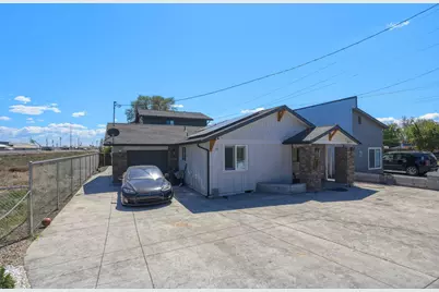 124 W Antler Avenue, Redmond, OR 97756 - Photo 6