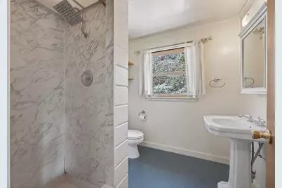 714 NE 10th Street, Bend, OR 97701 - Photo 34