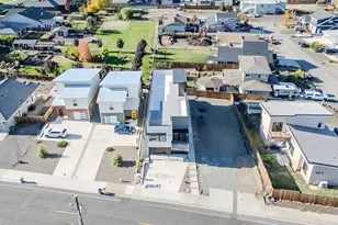 312 E Rapp Rd, Talent, OR 97540 - Photo 34