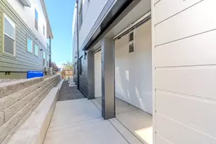 312 E Rapp Rd, Talent, OR 97540 - Photo 30