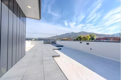 312 E Rapp Road, Talent, OR 97540 - Photo 18