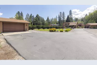 8110 New Hope Road, Grants Pass, OR 97527 - Photo 40