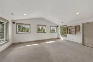 240 NW Skyliner Summit Loop, Bend, OR 97703 - Photo 46
