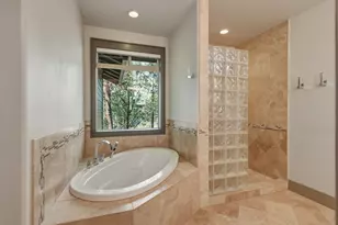 240 NW Skyliner Summit Loop, Bend, OR 97703 - Photo 30