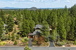 240 NW Skyliner Summit Loop, Bend, OR 97703 - Photo 4