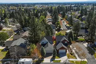 19827 Powers Rd, Bend, OR 97702 - Photo 36