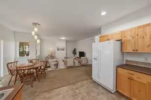 19827 Powers Rd, Bend, OR 97702 - Photo 8