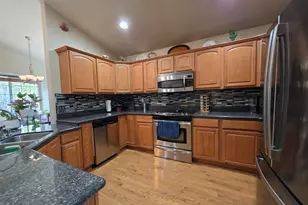 2139 Jeffrey Ln, Klamath Falls, OR 97603 - Photo 10