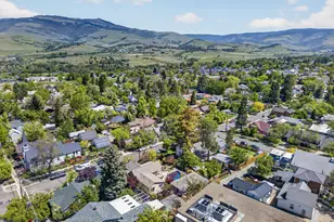 746 C St, Ashland, OR 97520 - Photo 42