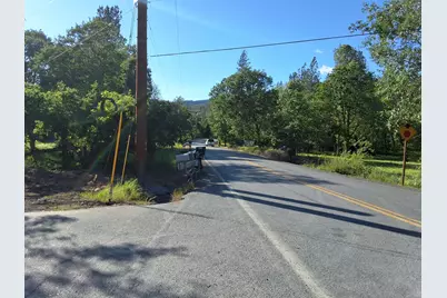 727 Wilderville Lane, Grants Pass, OR 97527 - Photo 2