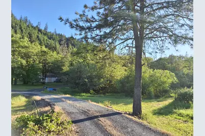 727 Wilderville Lane, Grants Pass, OR 97527 - Photo 6