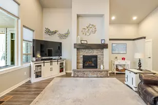 51833 Fordham Dr, La Pine, OR 97739 - Photo 14