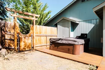 3169 NE Elizabeth Court, Bend, OR 97701 - Photo 6