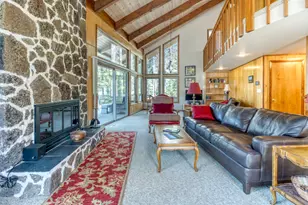 71073 Bracken Ln, Black Butte Ranch, OR 97759 - Photo 8