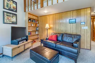 71073 Bracken Ln, Black Butte Ranch, OR 97759 - Photo 12