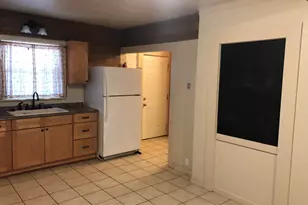 526 N 9th St, Klamath Falls, OR 97601 - Photo 6