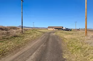 23810 Gaines Rd, Merrill, OR 97633 - Photo 2