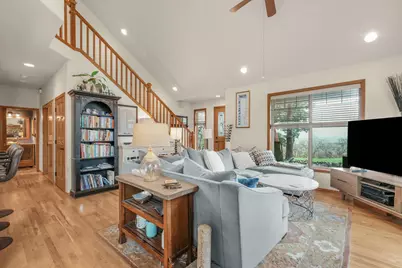 5655 Tamarack Lane, Central Point, OR 97502 - Photo 10
