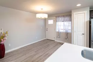 3035 NW Cedar Ave, Redmond, OR 97756 - Photo 6