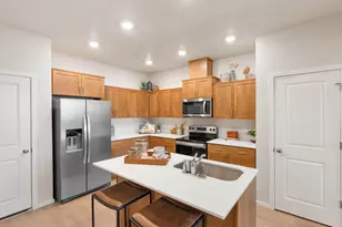 62621 NE Lawler Pl, Bend, OR 97701 - Photo 6