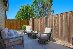2933 NW Hemlock Ln, Redmond, OR 97756 - Photo 26