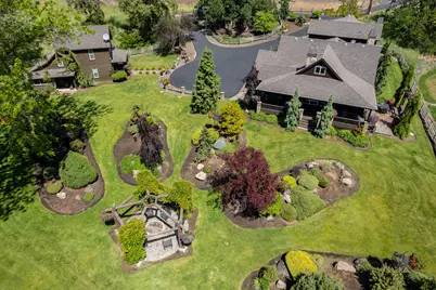 6100 Eightmile Road, The Dalles, OR 97058 - Photo 2