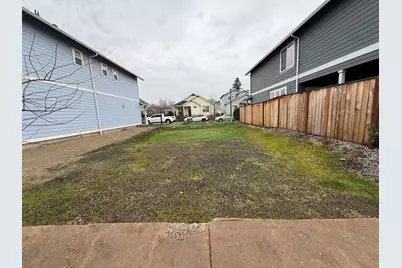 249 Willow Way, Talent, OR 97540 - Photo 8