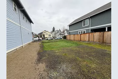 249 Willow Way, Talent, OR 97540 - Photo 6