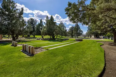 1144 Highland View Loop, Redmond, OR 97756 - Photo 56
