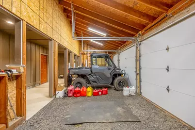 67167 Highway 20, Bend, OR 97703 - Photo 48