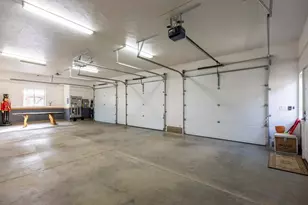 67167 Hwy 20, Bend, OR 97703 - Photo 42