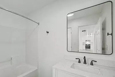 62803 Snowcap Court, Bend, OR 97701 - Photo 12