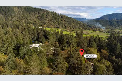 544 Lou Gray Drive, Myrtle Creek, OR 97457 - Photo 2