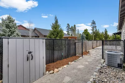 51852 Hollinshead Place, La Pine, OR 97739 - Photo 58