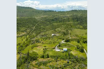 3300 Butte Falls Highway, Eagle Point, OR 97524 - Photo 4