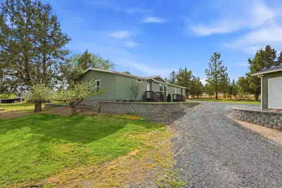 64992 Valeview Drive, Bend, OR 97703 - Photo 44