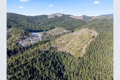 Upper Joe Creek Road #5200, Grants Pass, OR 97526 - Photo 36