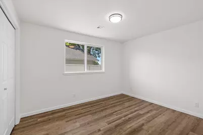 783 Columbine Way, Central Point, OR 97502 - Photo 12