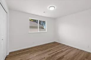 783 Columbine Way, Central Point, OR 97502 - Photo 12