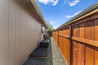 183 Lincoln Road, Grants Pass, OR 97526 - Photo 24