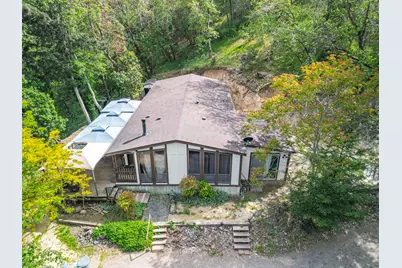 767 Bailey Drive, Grants Pass, OR 97527 - Photo 4